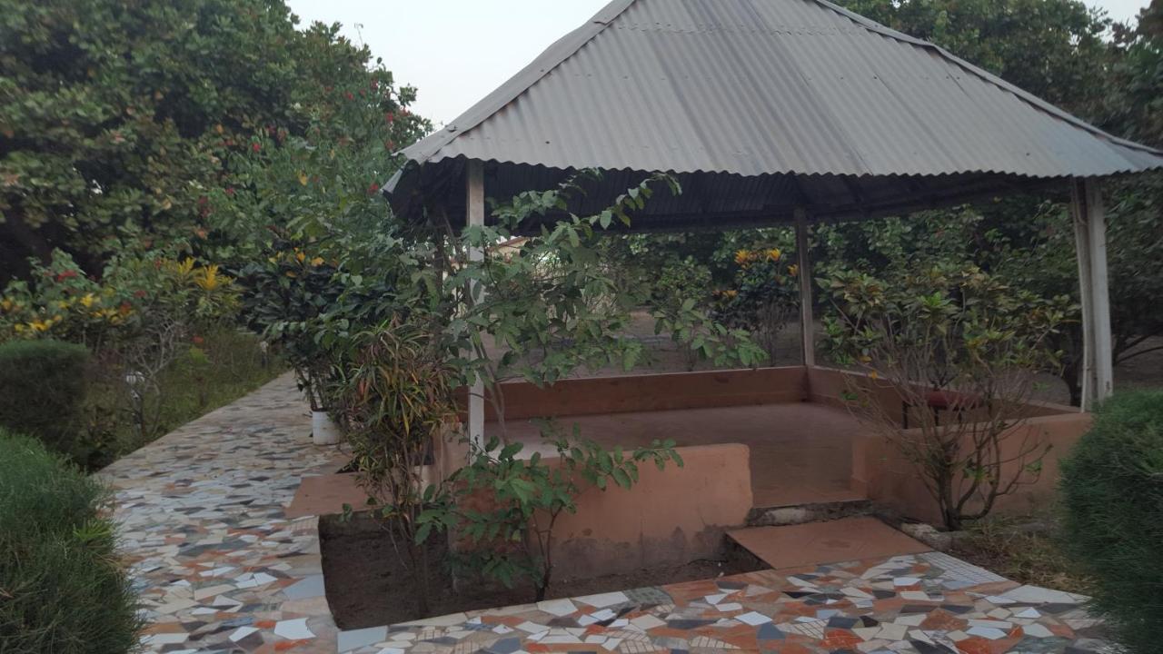 Yuna Village Garden Resort Tubaya ภายนอก รูปภาพ